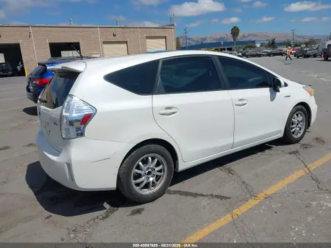 2014 Toyota Prius V Three VIN JTDZN3EU0E3337263 фото 4