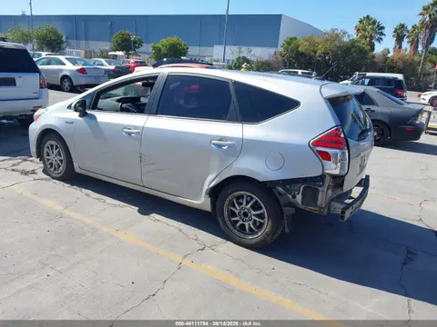 2015 Toyota Prius V Three VIN JTDZN3EU8FJ017993 фото 3