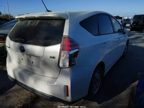2015 Toyota PRIUS V VIN JTDZN3EU3FJ021952 фото 4