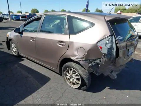 JTDZN3EU6GJ047737 — 2016 Toyota Prius V, фото 4 с аукциона IAAI, Передняя часть
