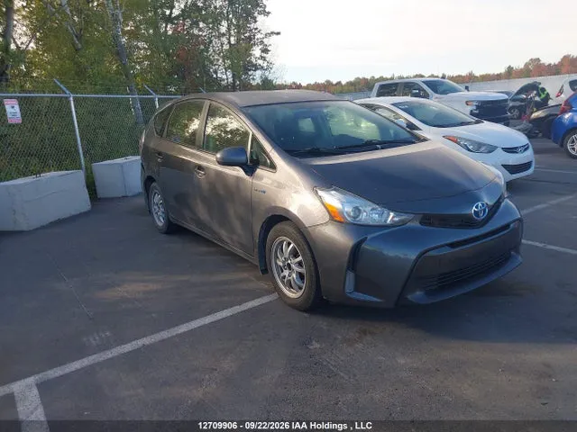 2017 Toyota PRIUS V VIN JTDZN3EU9HJ067157 фото 1