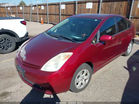 2004 Toyota Prius VIN JTDKB20U340024185 фото 3