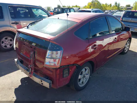 2004 Toyota Prius VIN JTDKB20U340024185 фото 5