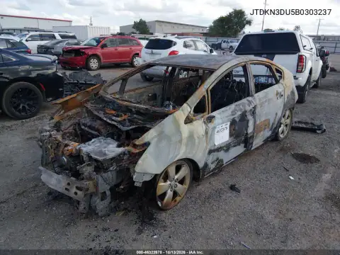 JTDKN3DU5B0303237 — 2011 Toyota Prius, фото 2 с аукциона IAAI, Полный пожар