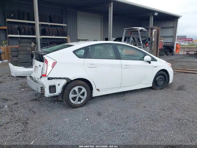 2014 Toyota Prius VIN JTDKN3DU6E1761965 фото 4