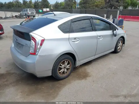 2015 Toyota Prius VIN JTDKN3DU3F1936075 фото 4