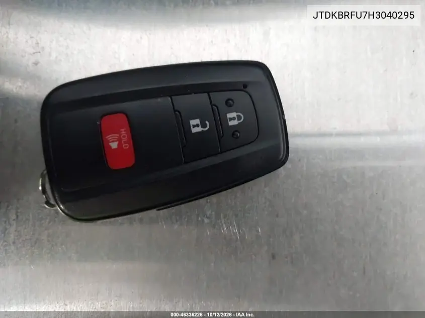 2017 Toyota Prius Two VIN JTDKBRFU7H3040295 фото 12