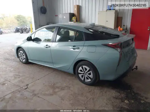 2017 Toyota Prius Two VIN JTDKBRFU7H3040295 фото 4
