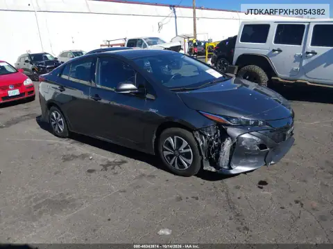 JTDKARFPXH3054382 — 2017 Toyota Prius, Повреждения со всех сторон, фото до ремонта