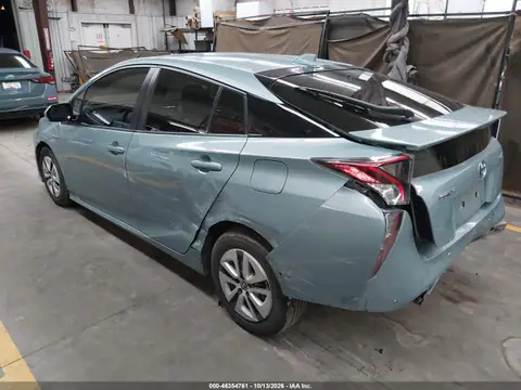 2017 Toyota Prius Four Touring VIN JTDKARFU2H3052633 фото 3