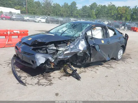 2019 Toyota Prius L Eco VIN JTDKARFU8K3099799 фото 2