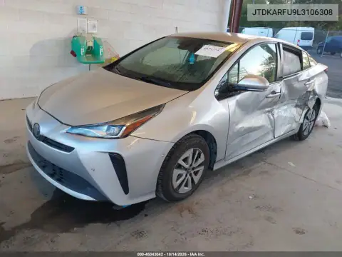 JTDKARFU9L3106308 — 2020 Toyota Prius, фото 2 с аукциона IAAI, Левый бок