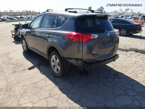 JTMWFREVXD5004065 — 2013 Toyota RAV4, фото 4 с аукциона IAAI, Задняя часть