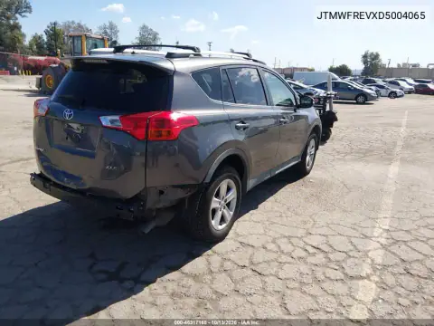 JTMWFREVXD5004065 — 2013 Toyota RAV4, фото 5 с аукциона IAAI, Задняя часть