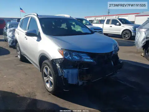 2T3WFREV7FW191535 — 2015 Toyota RAV4, Передняя часть, фото до ремонта