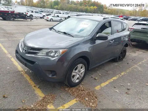 JTMBFREV9FD128478 — 2015 Toyota RAV4, фото 3 с аукциона IAAI, Задняя часть слева