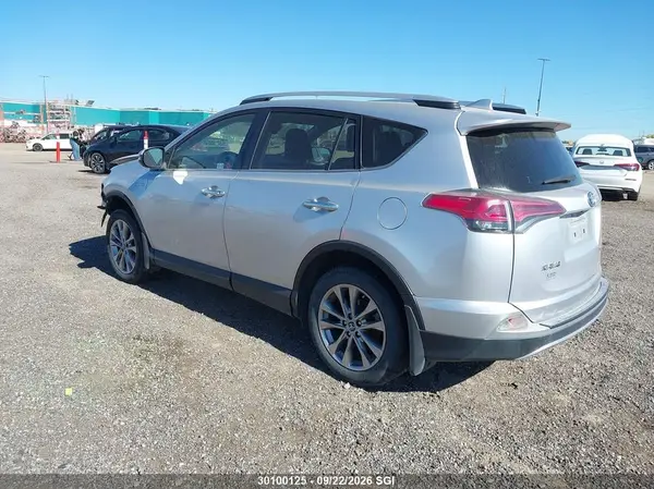 JTMDJREV5GD008542 — 2016 Toyota RAV4, фото 3 с аукциона IAAI 29.09.2026, Передняя часть