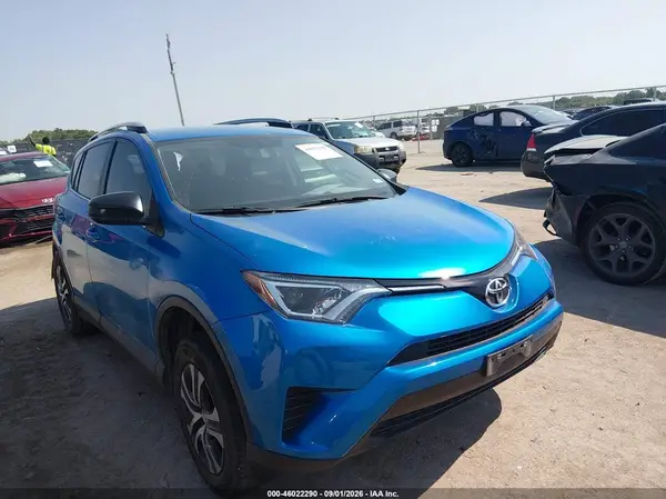 2T3ZFREV7GW306875 — 2016 Toyota RAV4, Задняя часть (Rear), фото до ремонта