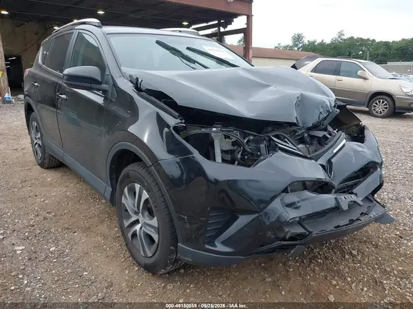 2T3BFREV4GW518831 — 2016 Toyota RAV4, Передняя часть (Front End), фото до ремонта