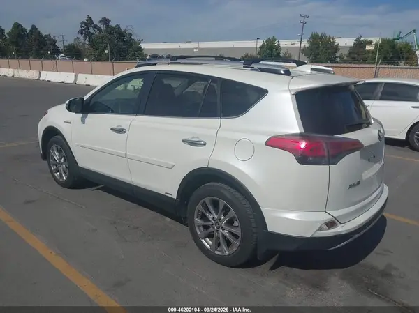 JTMDJREV9GD036764 — 2016 Toyota RAV4, фото 3 с аукциона IAAI, Правый бок