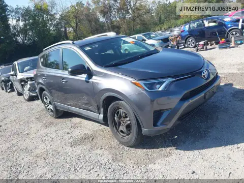 JTMZFREV1GJ063840 — 2016 Toyota RAV4, Правая сторона, фото до ремонта