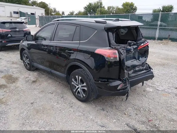 2T3BFREV4HW542578 — 2017 Toyota RAV4, фото 3 с аукциона IAAI 09.10.2026, Задняя часть