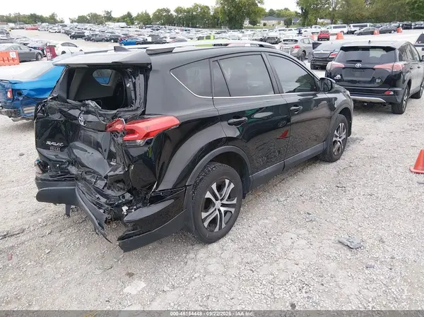 2T3BFREV4HW542578 — 2017 Toyota RAV4, фото 4 с аукциона IAAI 09.10.2026, Задняя часть