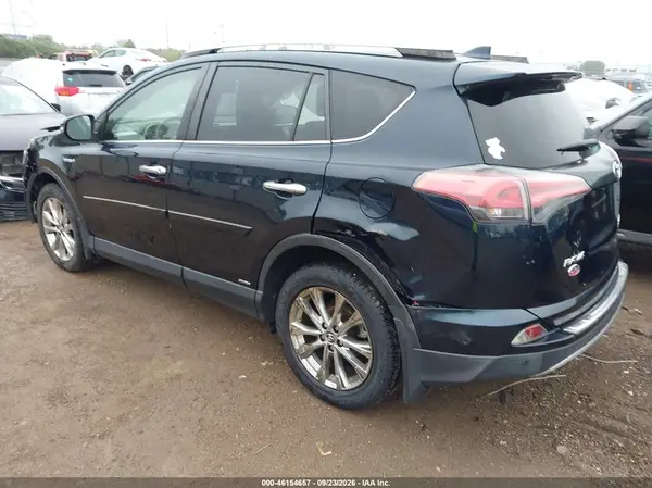 JTMDJREV3HD134321 — 2017 Toyota RAV4, фото 3 с аукциона IAAI, Передняя часть