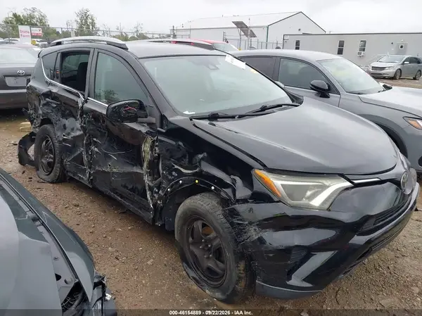 2T3ZFREVXHW348393 — 2017 Toyota RAV4, LEFT & RIGHT SIDE, фото до ремонта