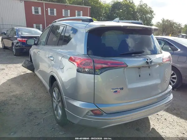 2T3DFREV7HW593663 — 2017 Toyota RAV4, фото 3 с аукциона IAAI, Левый и правый бока