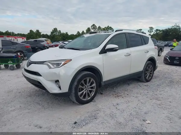 2017 TOYOTA RAV 4 VIN JTMYFREV0HD103417 фото 2