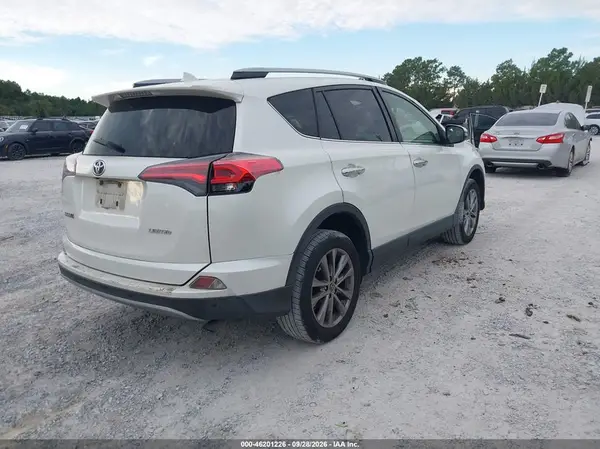 2017 TOYOTA RAV 4 VIN JTMYFREV0HD103417 фото 4