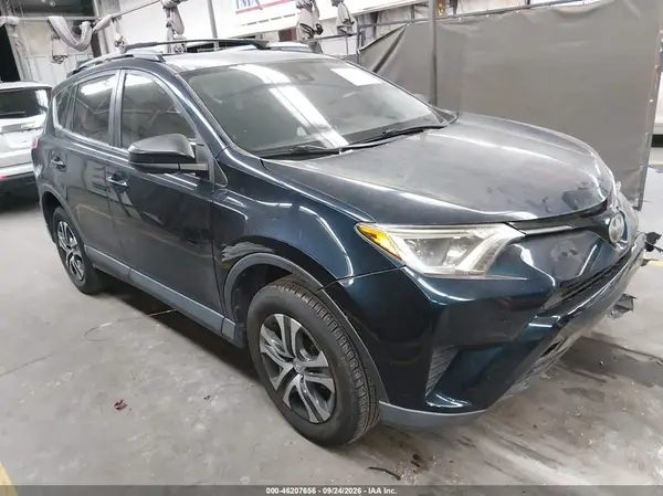 JTMBFREV6HJ153939 — 2017 Toyota RAV4, Передняя часть (Front End), фото до ремонта