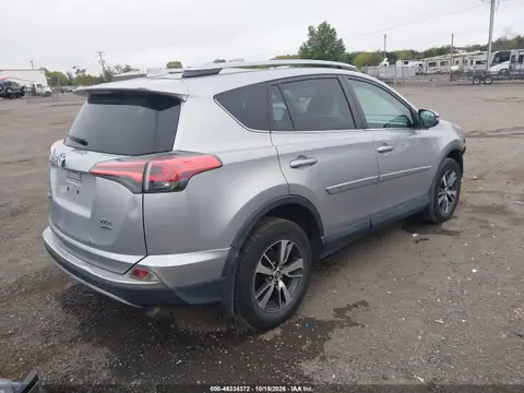 2T3RFREV8HW692689 — 2017 Toyota RAV4, фото 5 с аукциона IAAI, Передняя часть
