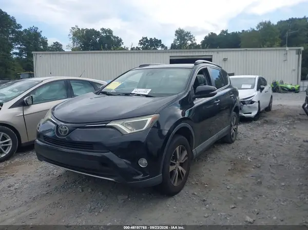 2T3WFREV5JW424109 — 2018 Toyota RAV4, фото 2 с аукциона IAAI 14.10.2026, Задняя часть