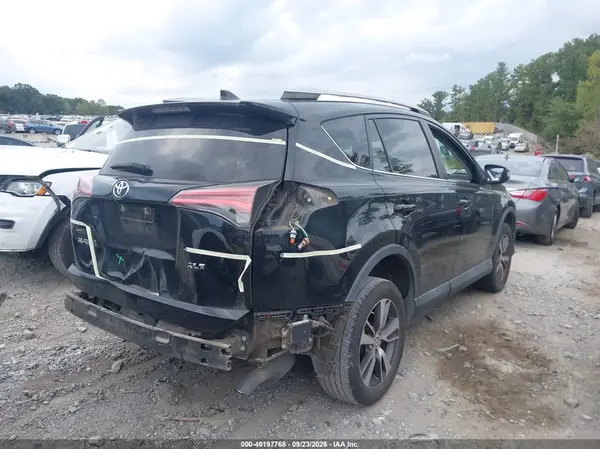 2T3WFREV5JW424109 — 2018 Toyota RAV4, фото 4 с аукциона IAAI 14.10.2026, Задняя часть
