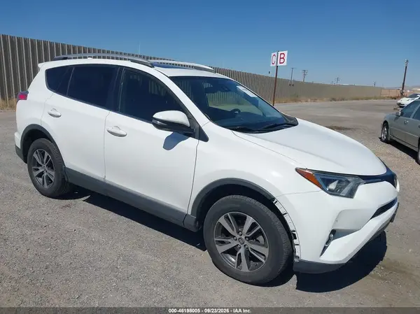 JTMWFREV5JJ162655 — 2018 Toyota RAV4, Ходовая часть (Undercarriage), фото до ремонта