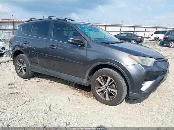 JTMWFREV4JJ722603 — 2018 Toyota RAV4, Задняя часть (Rear), фото до ремонта