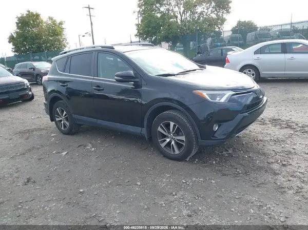 2T3RFREV2JW745134 — 2018 Toyota RAV4, Задняя часть (Rear), фото до ремонта