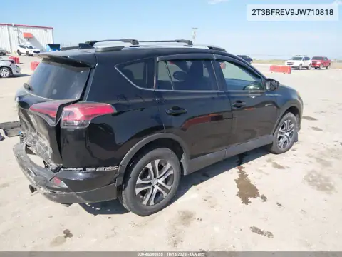 2T3BFREV9JW710818 — 2018 Toyota RAV4, фото 5 с аукциона IAAI, Повреждения со всех сторон