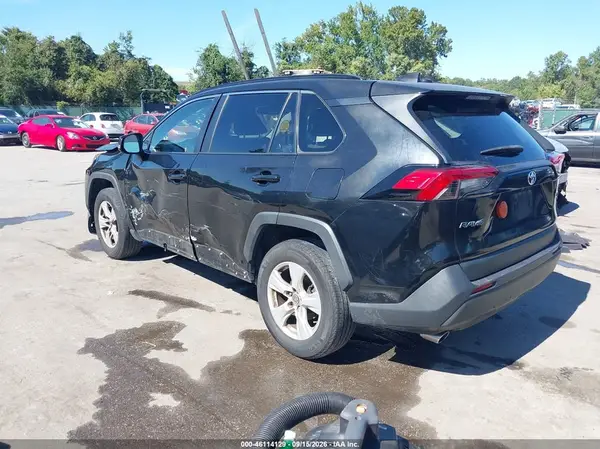 JTMP1RFV4KD507787 — 2019 Toyota RAV4, фото 3 с аукциона IAAI 15.10.2026, Передняя и задняя части