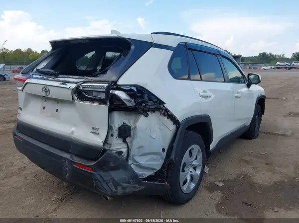 JTMG1RFV1KD007912 — 2019 Toyota RAV4, фото 4 с аукциона IAAI 08.10.2026, Передняя и задняя части