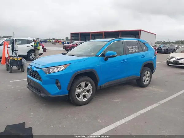 2T3P1RFV0KC038184 — 2019 Toyota RAV4, фото 2 с аукциона IAAI, Передняя часть