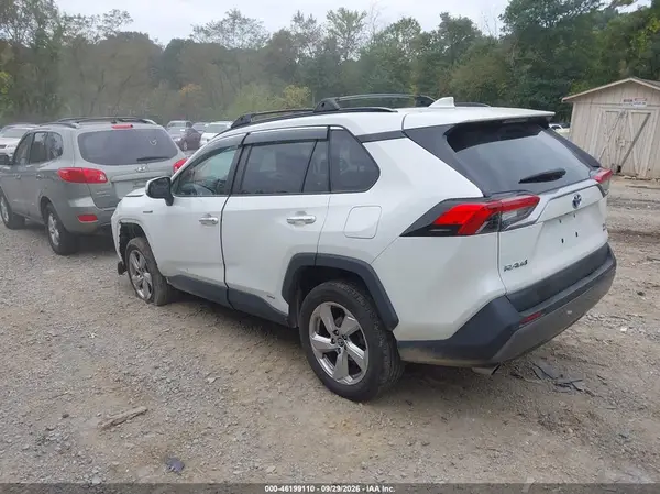 2T3DWRFV3KW029384 — 2019 Toyota RAV4, фото 3 с аукциона IAAI, Передняя часть