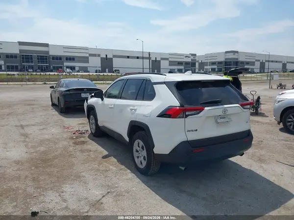 JTMH1RFV7KD510042 — 2019 Toyota RAV4, фото 3 с аукциона IAAI, Передняя часть