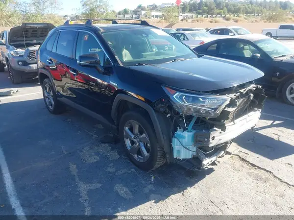 JTMDWRFV9KD014997 — 2019 Toyota RAV4, Передняя часть (Front End), фото до ремонта