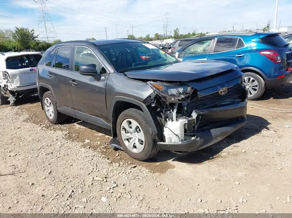JTMF1RFV2KD044379 — 2019 Toyota RAV4, Передняя часть (Front End), фото до ремонта