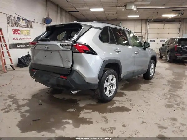 JTMLWRFVXKD039497 — 2019 Toyota RAV4, фото 4 с аукциона IAAI, Задняя часть