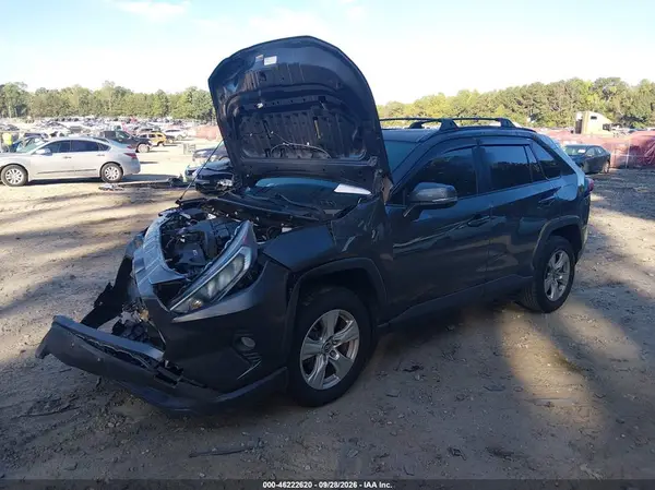 JTMW1RFV4KD021394 — 2019 Toyota RAV4, фото 2 с аукциона IAAI, Передняя часть