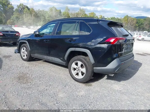 2019 TOYOTA RAV 4 VIN 2T3MWRFV6KW007332 фото 3